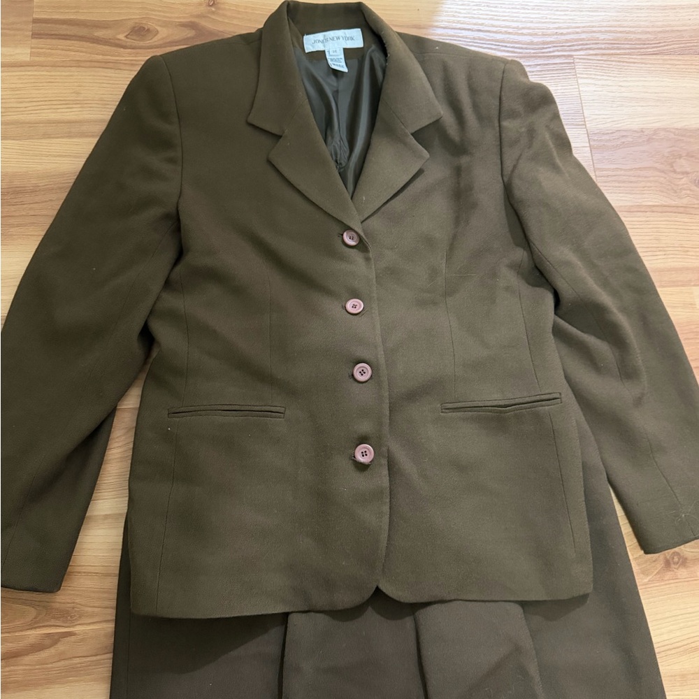 Women's Blazer and Pant Set